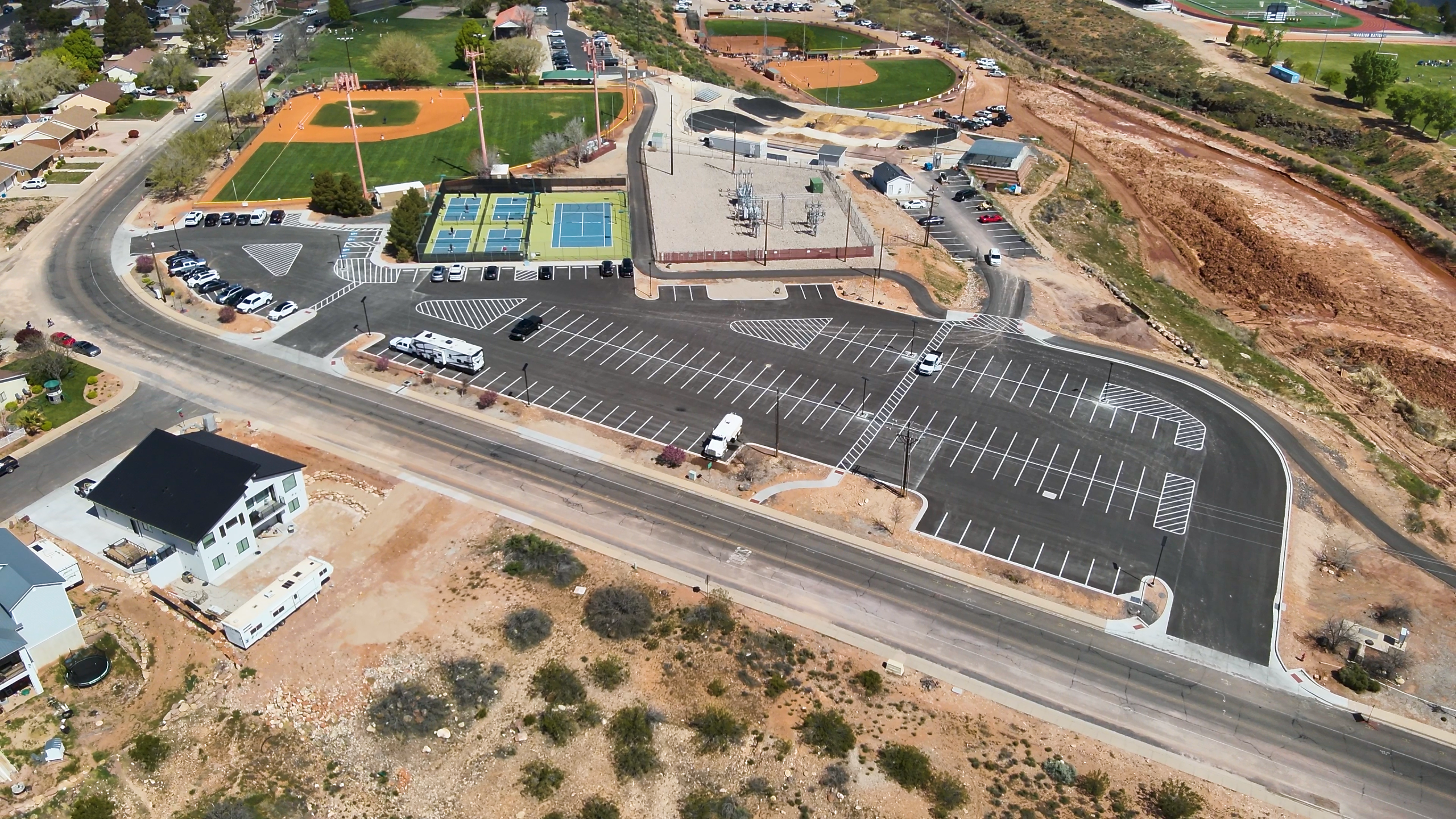 canyon view parking lot-1